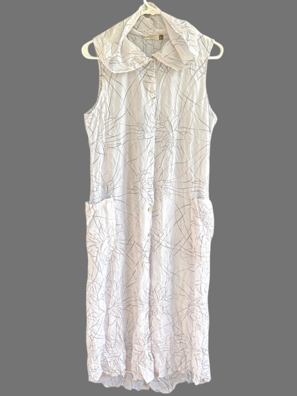 EUC Chalet et Ceci Sleeveless Hooded Button Front Crinkle Dress Grey Size Small